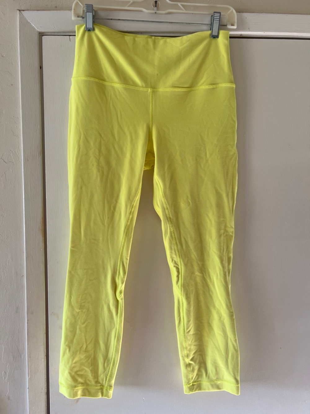 Lululemon High-Waisted Neon Yellow Active Leggings size 10